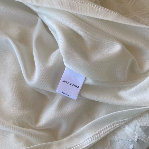 Ivory Lace Floral Print Sleeveless Shirt Dress - Picture 5 of 6